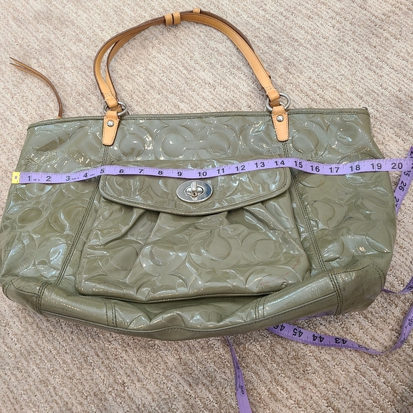 Coach Large patent leather Tote Bag - Picture 4 of 16